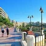 Superlative With Valletta And Harbour Views Appartement