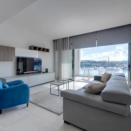Superlative With Valletta And Harbour Views Sliema
