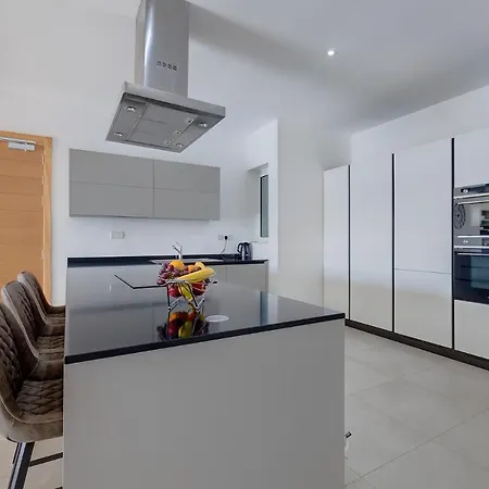 Superlative With Valletta And Harbour Views