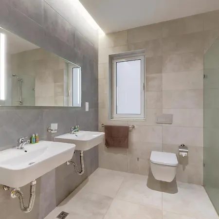 Superlative With Valletta And Harbour Views سليمة