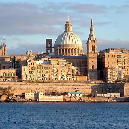 Lejlighed Superlative With Valletta And Harbour Views