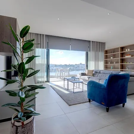 شقة Superlative With Valletta And Harbour Views *