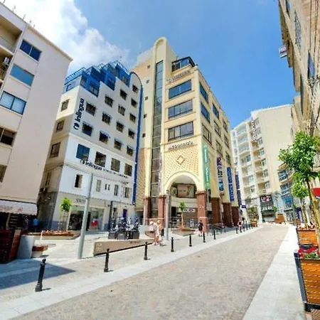 Superlative With Valletta And Harbour Views Apartment *