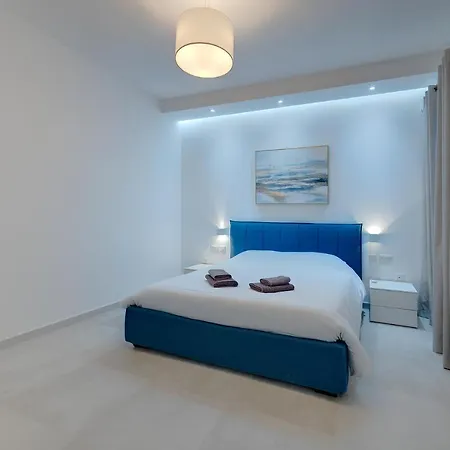 شقة Superlative With Valletta And Harbour Views *