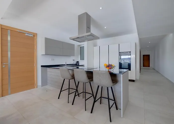 Superlative With Valletta And Harbour Views Sliema