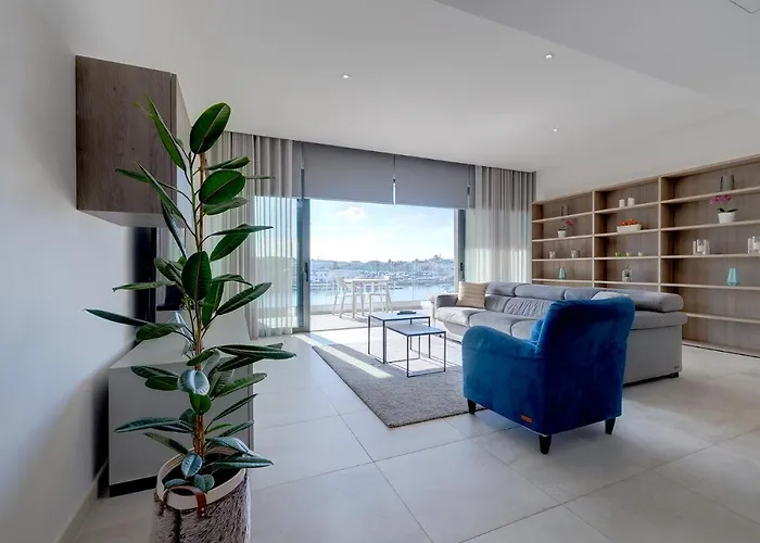 Апартаменты Superlative With Valletta And Harbour Views *