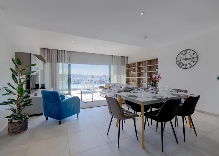 Superlative With Valletta And Harbour Views