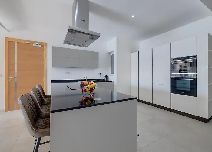 Superlative With Valletta And Harbour Views